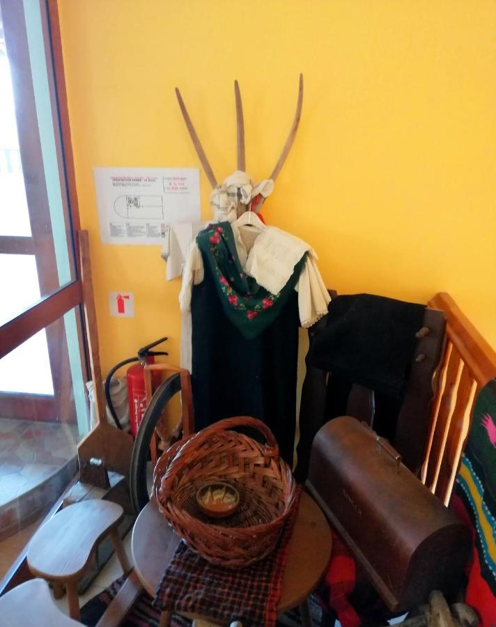 Guest House Misha Petrevene Esterno foto