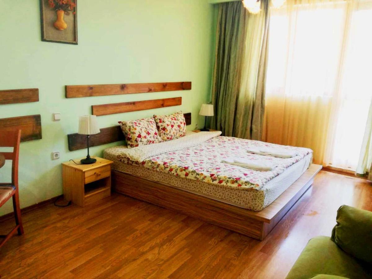 Guest House Misha Petrevene Esterno foto